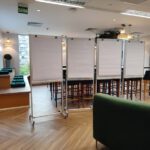 Flip Chart de Alumínio com Rodízios