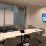 Flip Chart de Alumínio com Rodízios