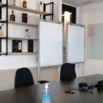 Flip Chart de Alumínio com Rodízios