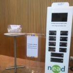 Totem Multimídia Locker Carregador para Celular